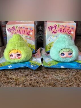 CRIE’s Mood Diary Mini Plush Series Poo Confirmed Lime Green & Mint Poo Set